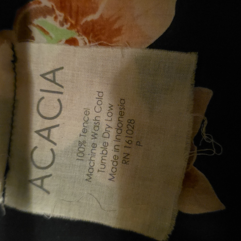 Acacia Mana Dress - Picture 2 of 3